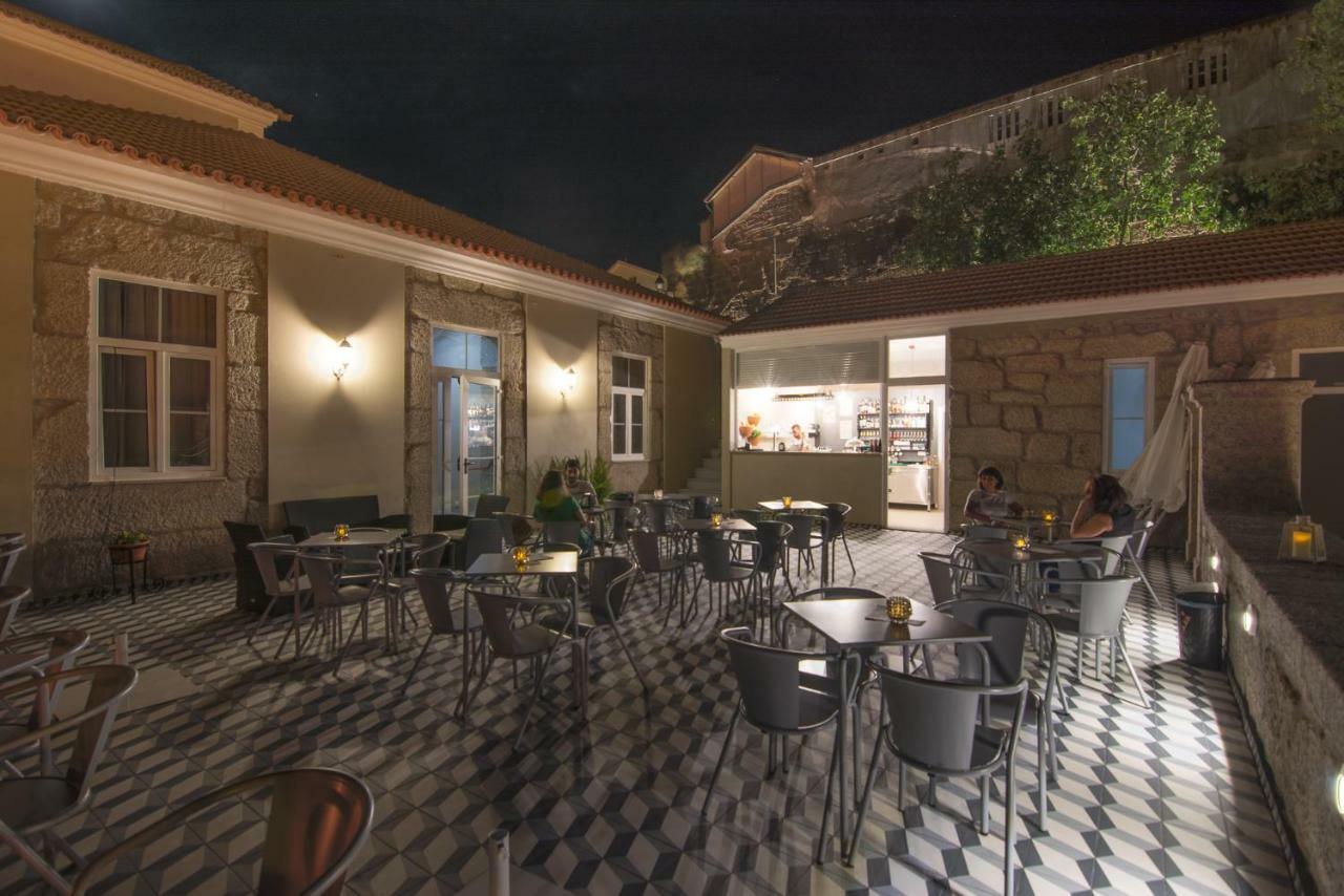 Casa Das Muralhas Covilhã Exteriör bild
